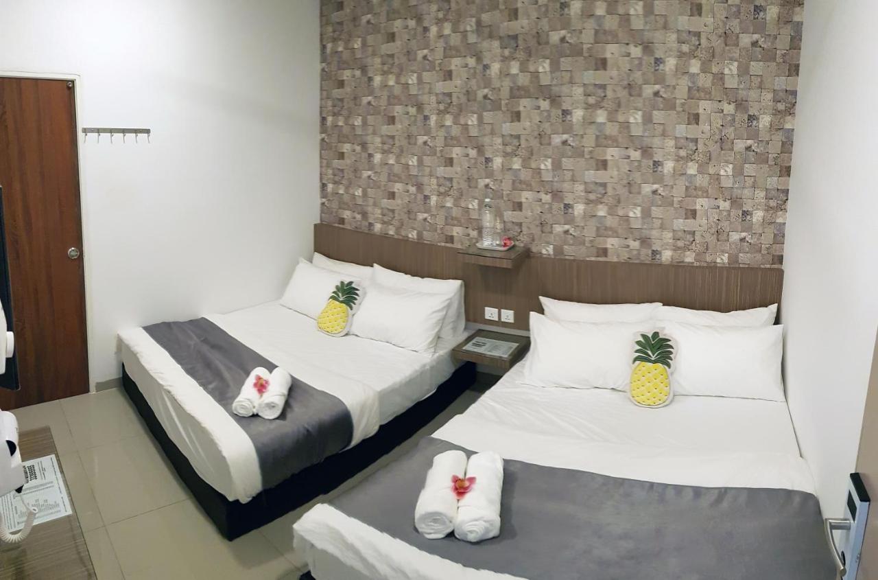 Teruntum 96 Guest House Куантан Екстериор снимка