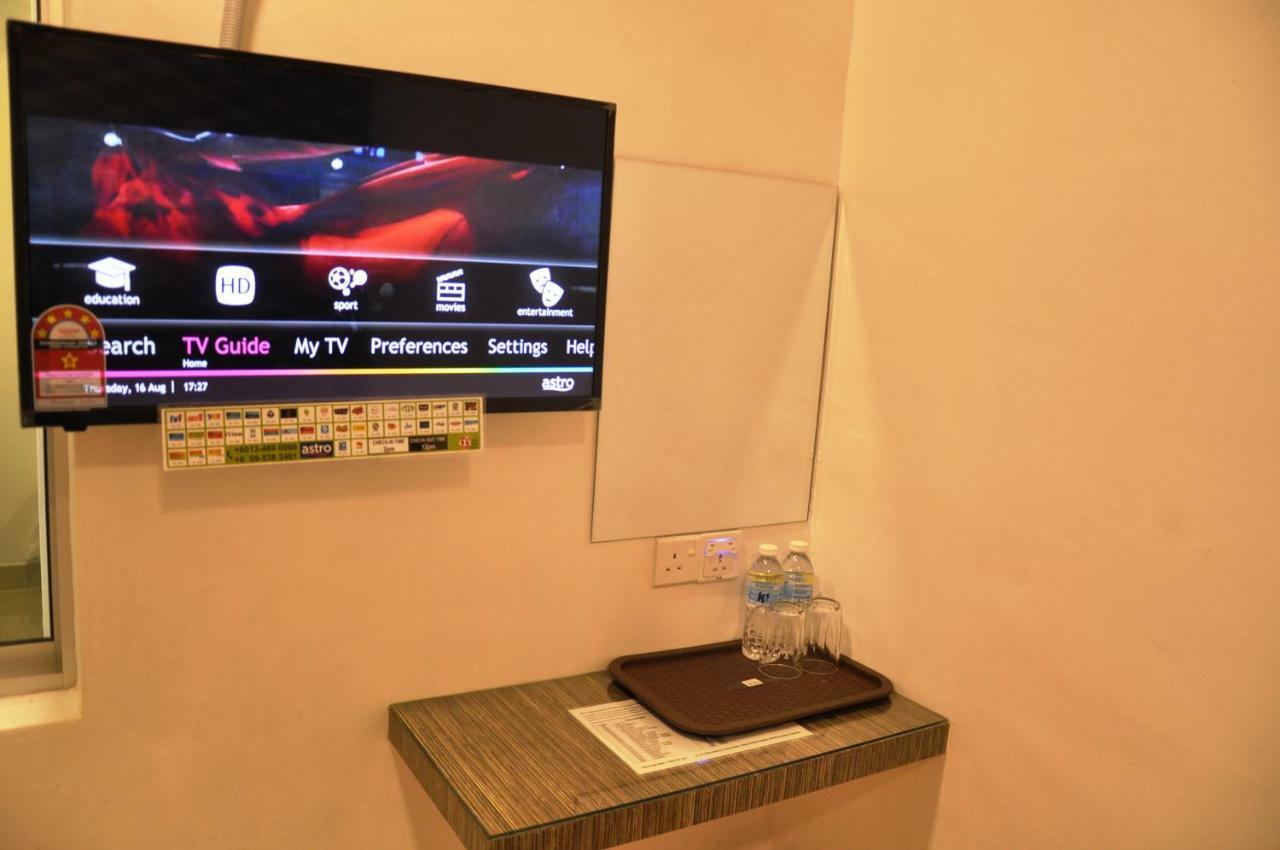 Teruntum 96 Guest House Куантан Екстериор снимка