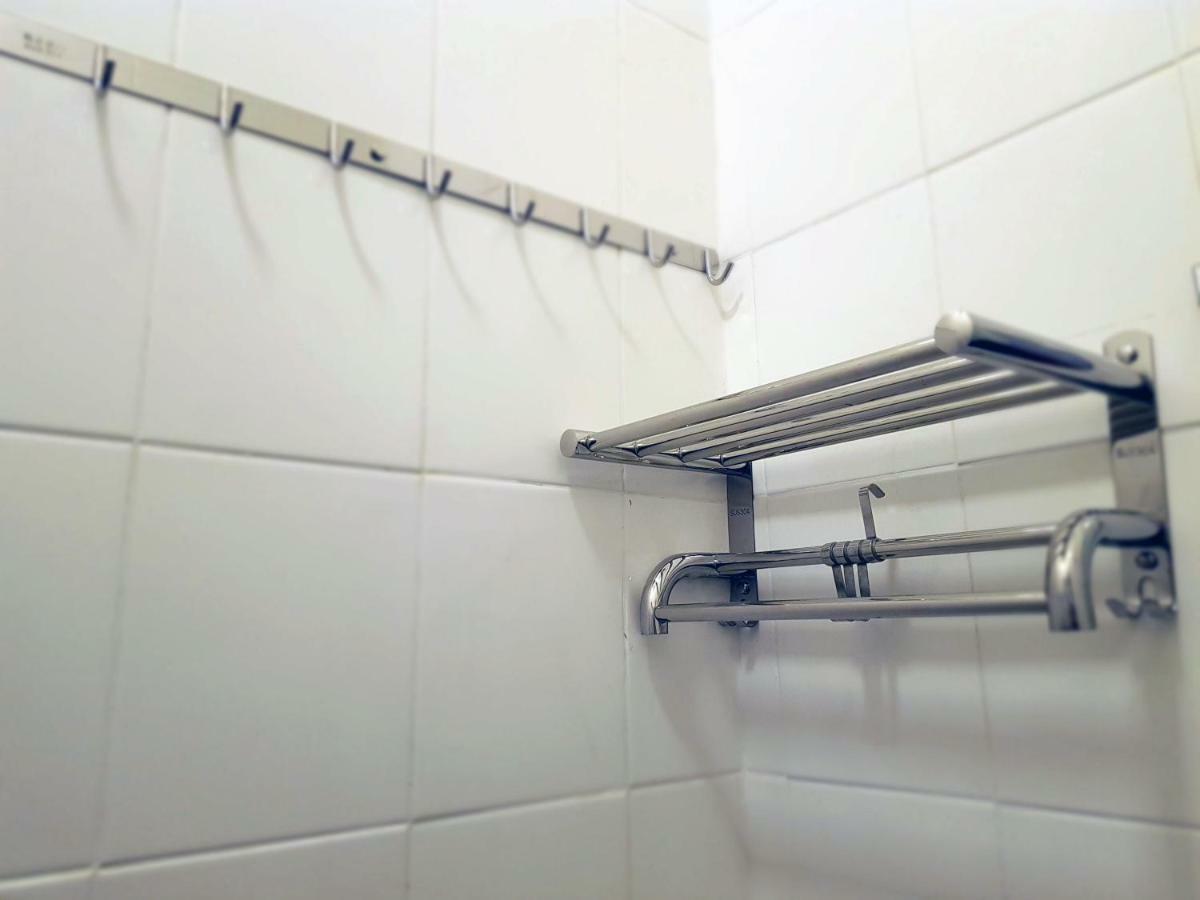 Teruntum 96 Guest House Куантан Екстериор снимка