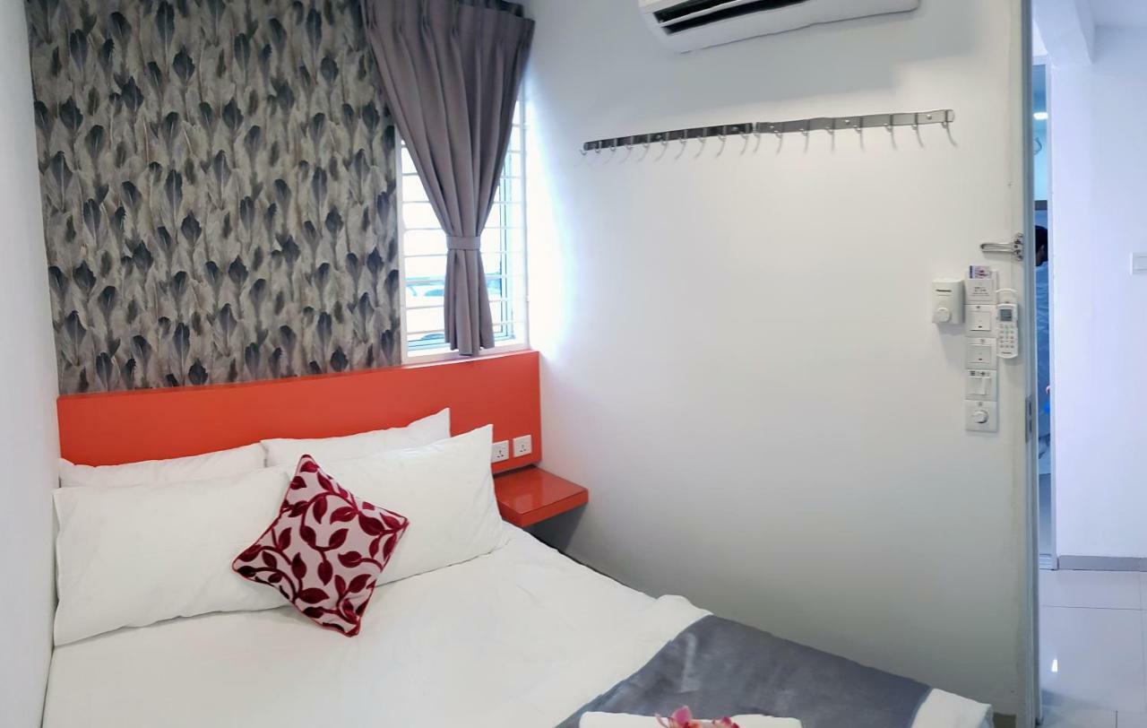 Teruntum 96 Guest House Куантан Екстериор снимка