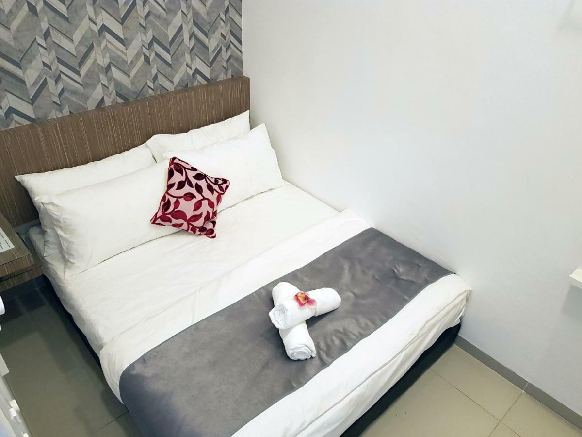 Teruntum 96 Guest House Куантан Екстериор снимка