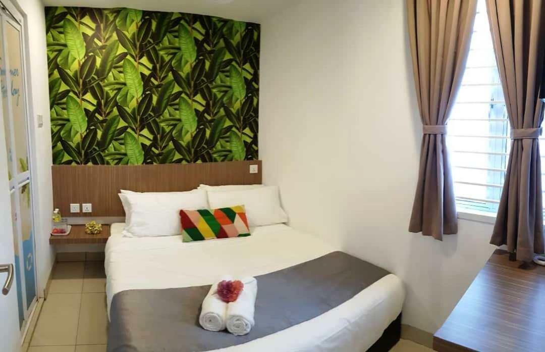 Teruntum 96 Guest House Куантан Екстериор снимка