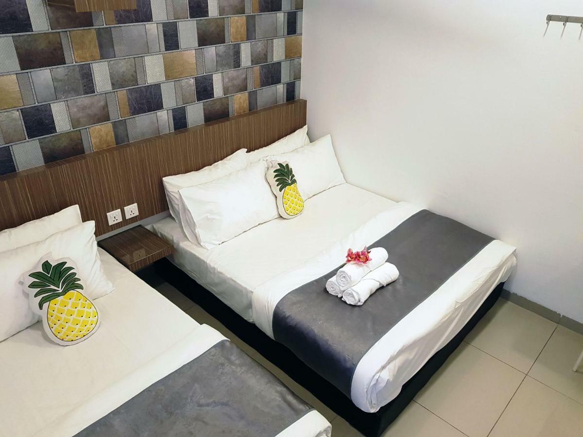 Teruntum 96 Guest House Куантан Екстериор снимка